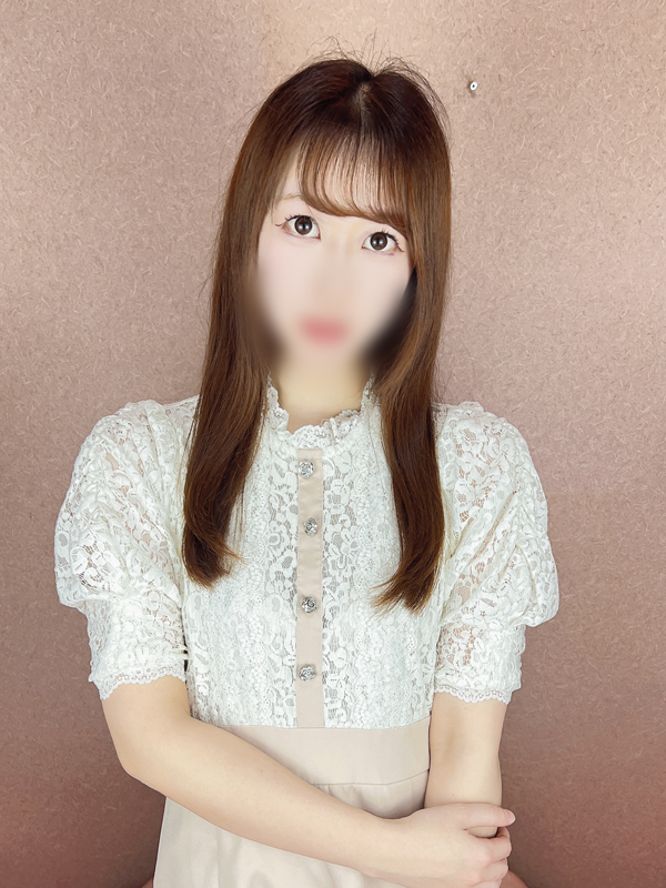ウミ(24歳)