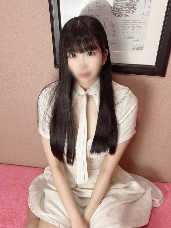フユ(20歳)